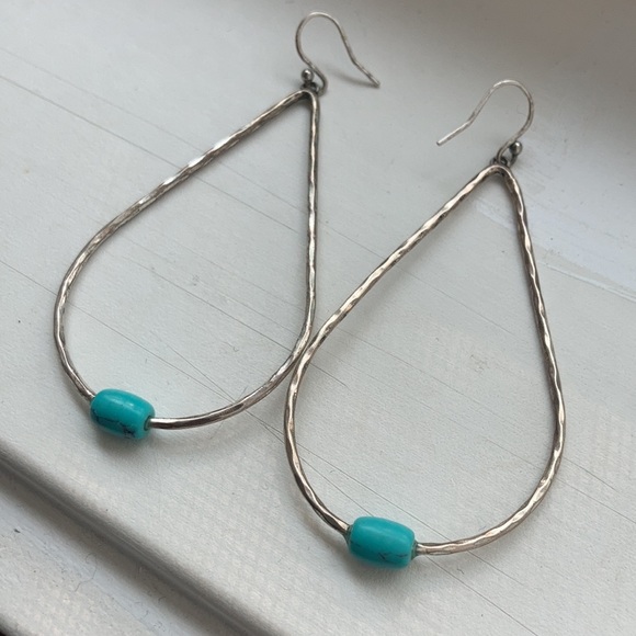 Earrings - Picture 2 of 5